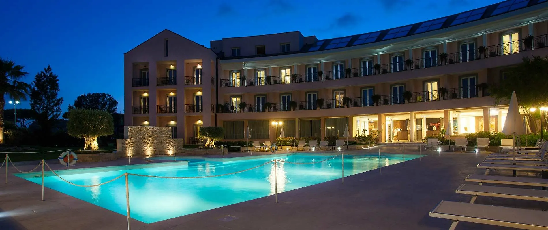 Golden Tulip Hotel De' Medici Bruges 4*,